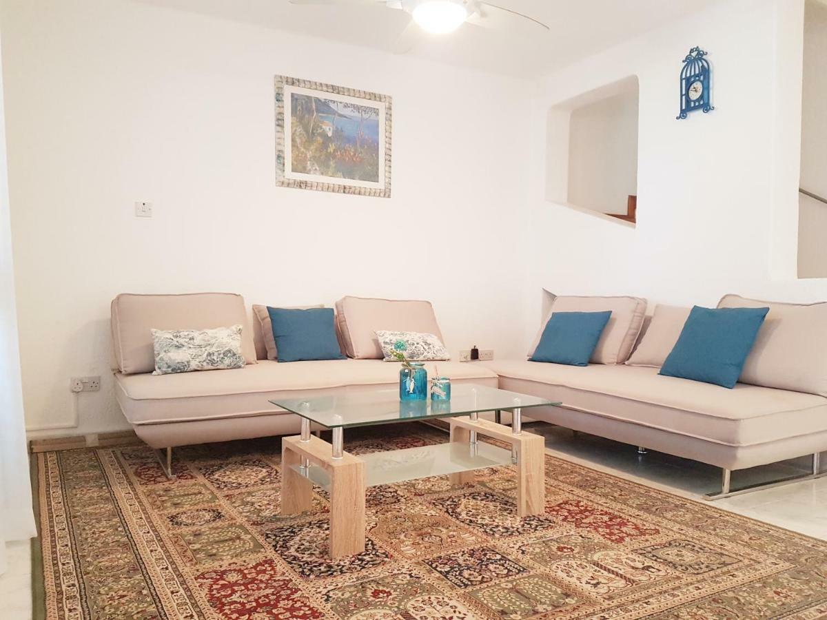 Sea Front Villa Vera Klorakas 외부 사진