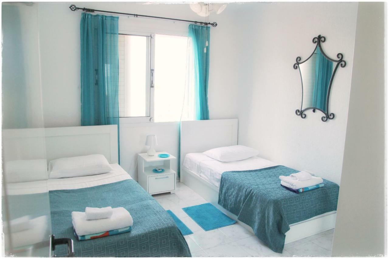 Sea Front Villa Vera Klorakas 외부 사진