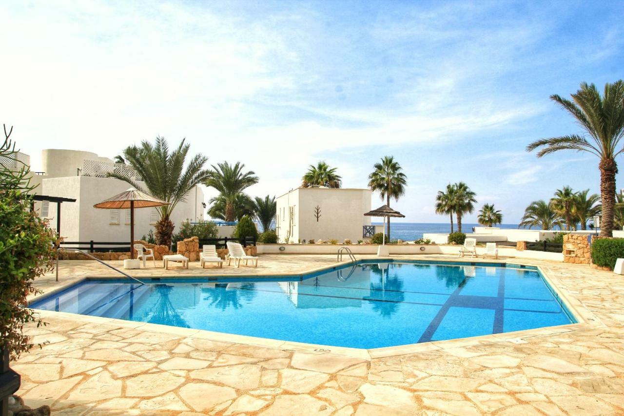 Sea Front Villa Vera Klorakas 외부 사진
