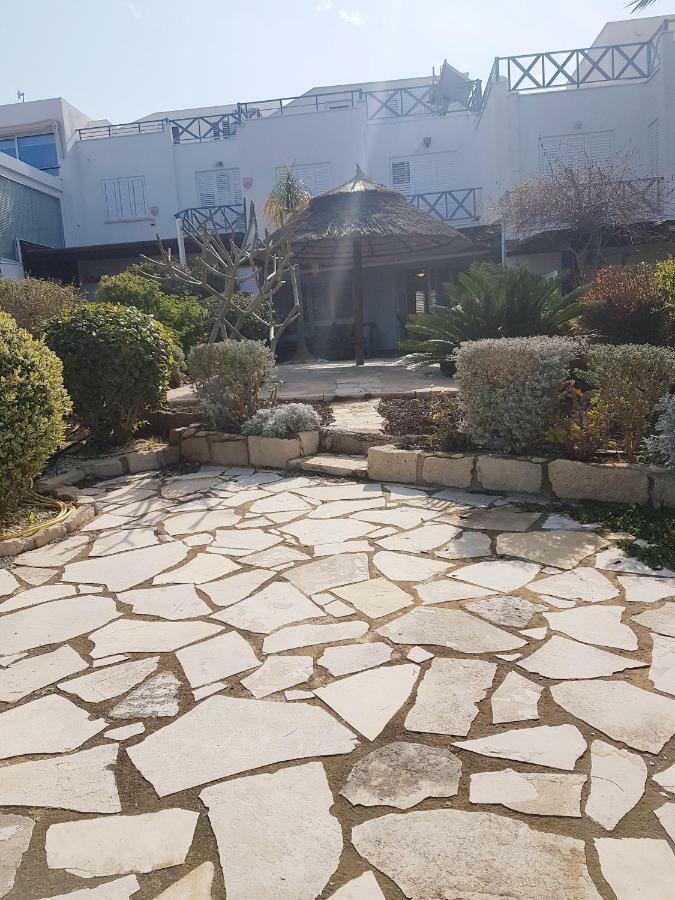 Sea Front Villa Vera Klorakas 외부 사진