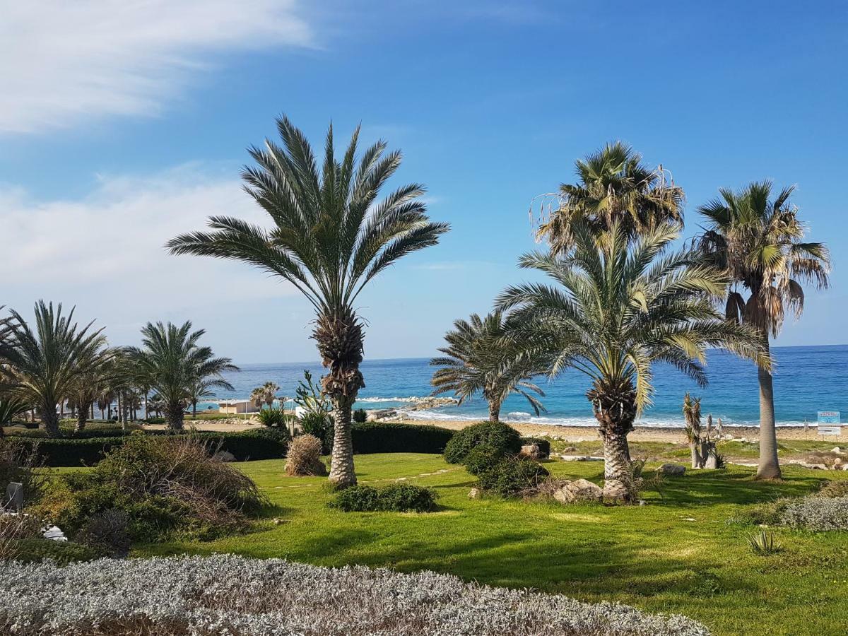 Sea Front Villa Vera Klorakas 외부 사진