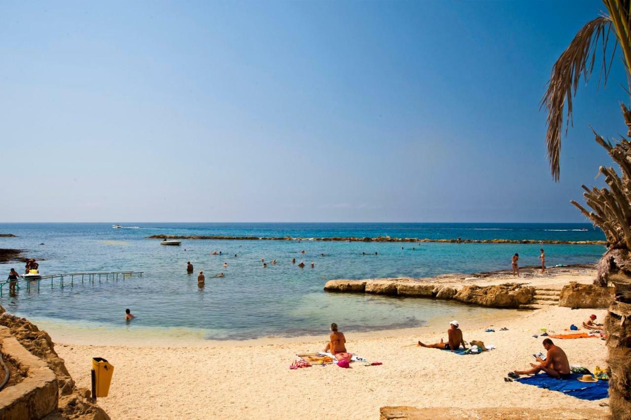 Sea Front Villa Vera Klorakas 외부 사진